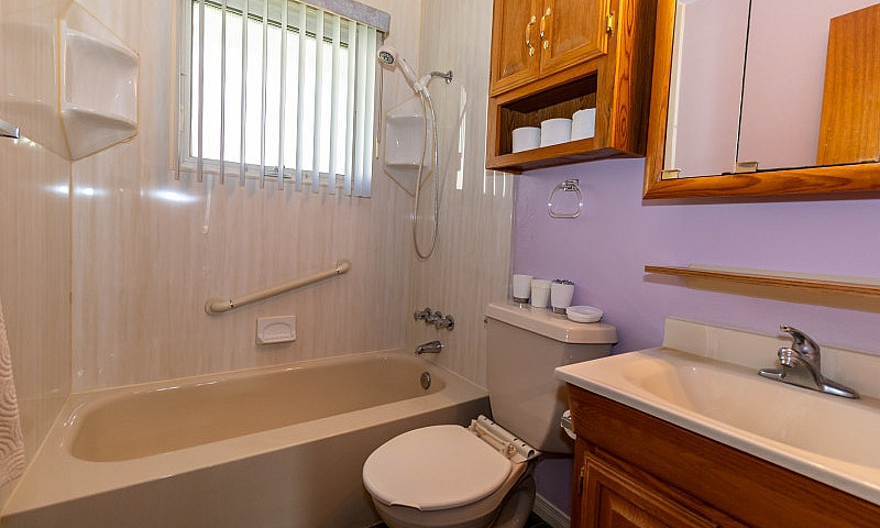 2-2871 Ness Ave., 2 ...