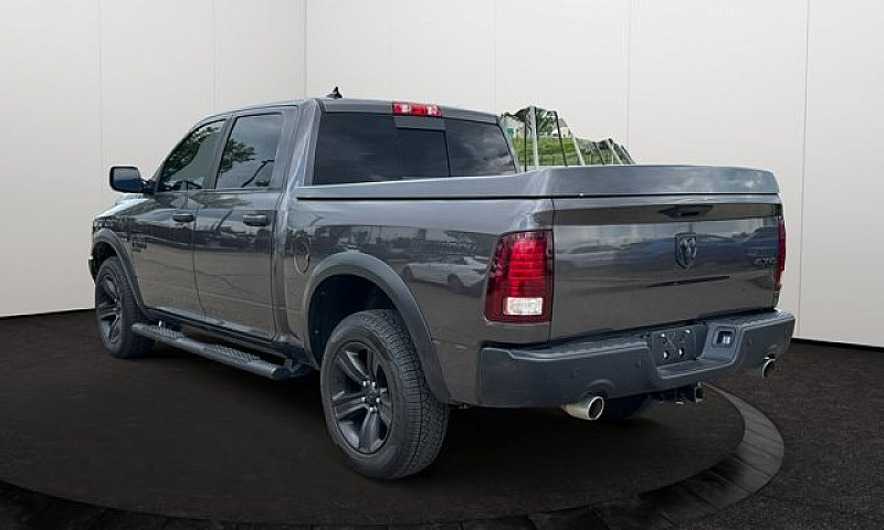 2021 Ram 1500 Classi...