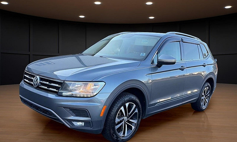2021 Volkswagen Tigu...