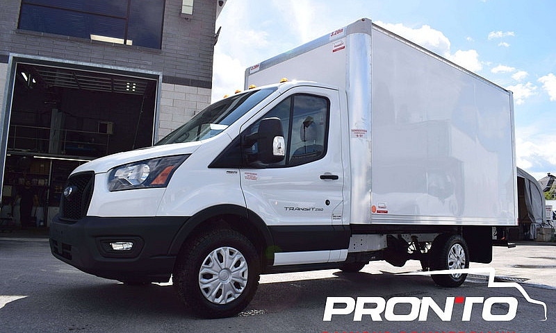 2023 Ford Transit T-...