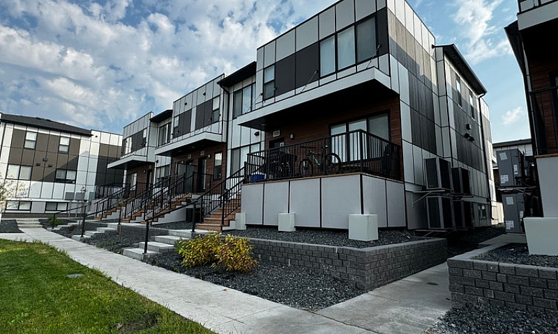 Element Townhomes In...