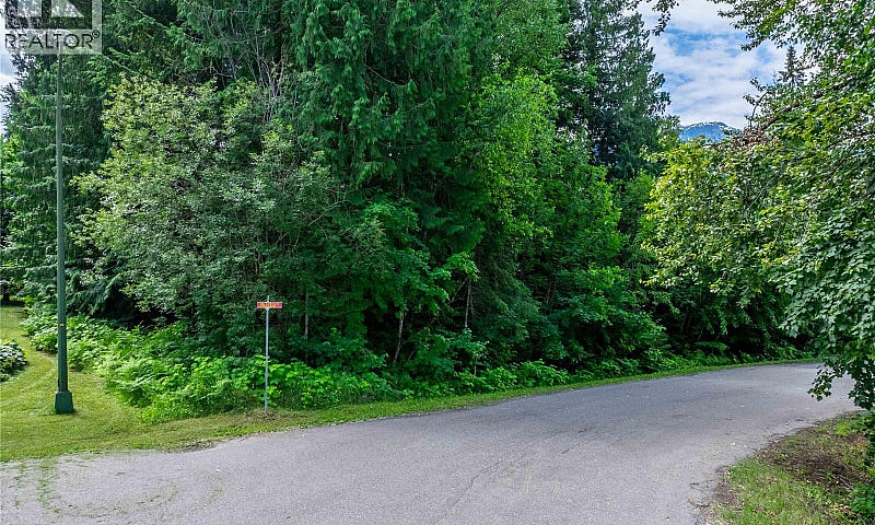 1571 Pratico Road Re...