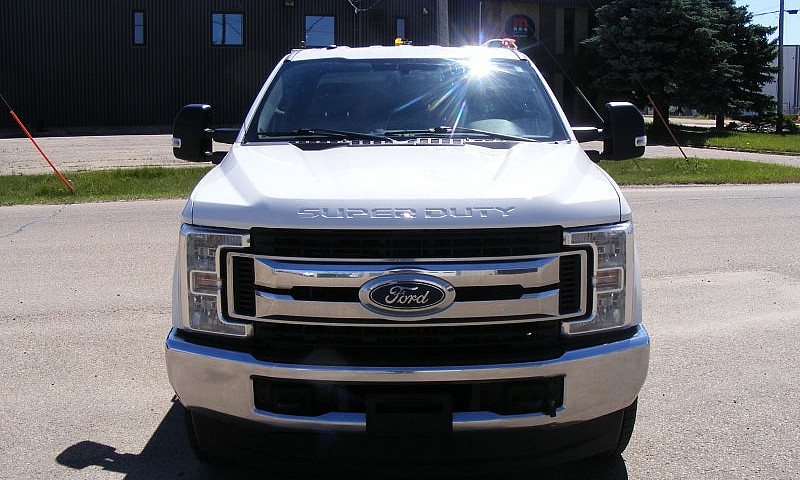 2019 Ford F250 Xlt--...