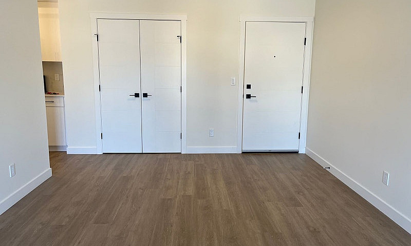 2 Bed 1 Bath Unit In...