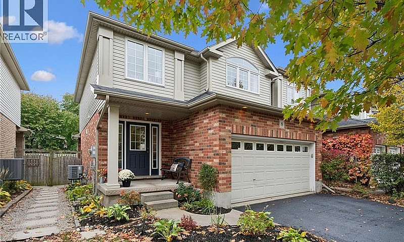 8 Walker Way Guelph,...