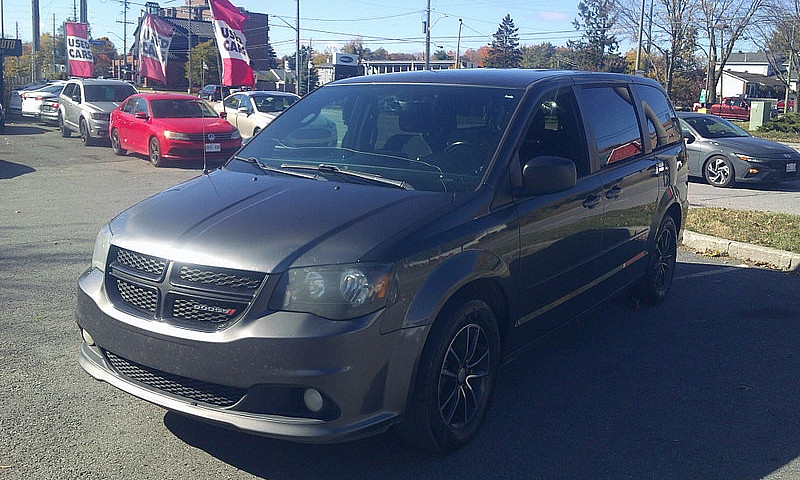 2017 Dodge Grand Car...