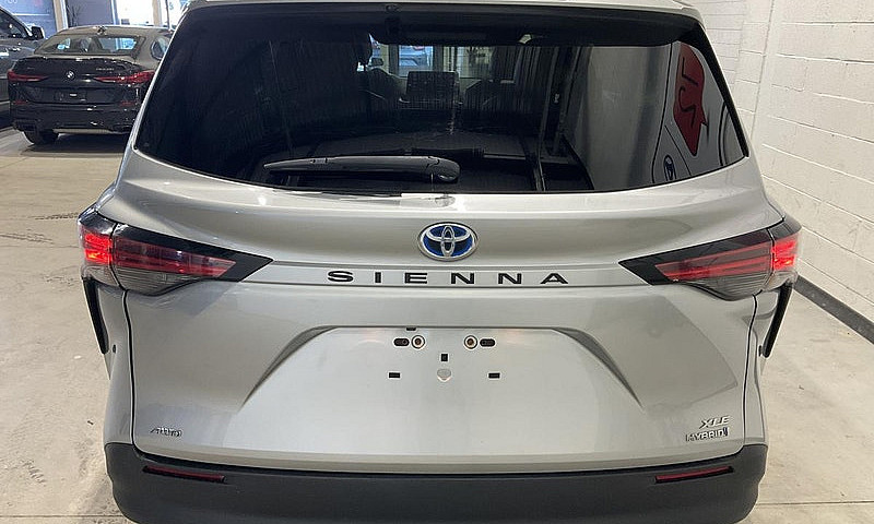 Toyota Sienna Xle Ti...