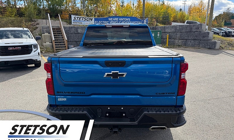2022 Chevrolet Silve...