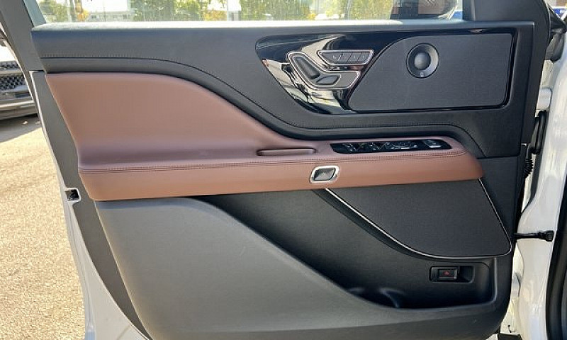 2027 Lincoln Aviator...