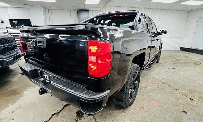 Ls 5.3L 4X4 79,500Km...