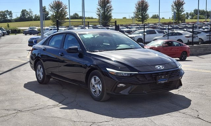 2026 Hyundai Elantra...