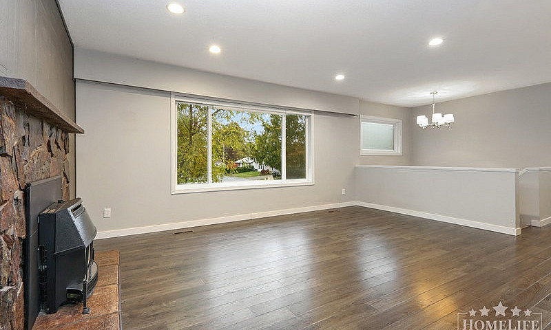 Spacious 3-Bedroom U...