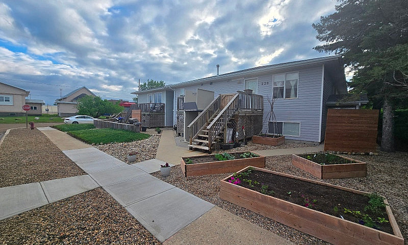 For Rent - Weyburn S...