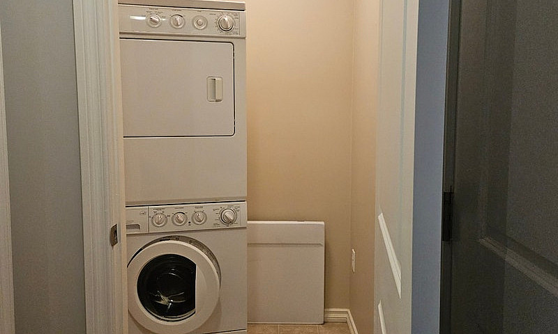 2 Bed + 1 Bathroom -...