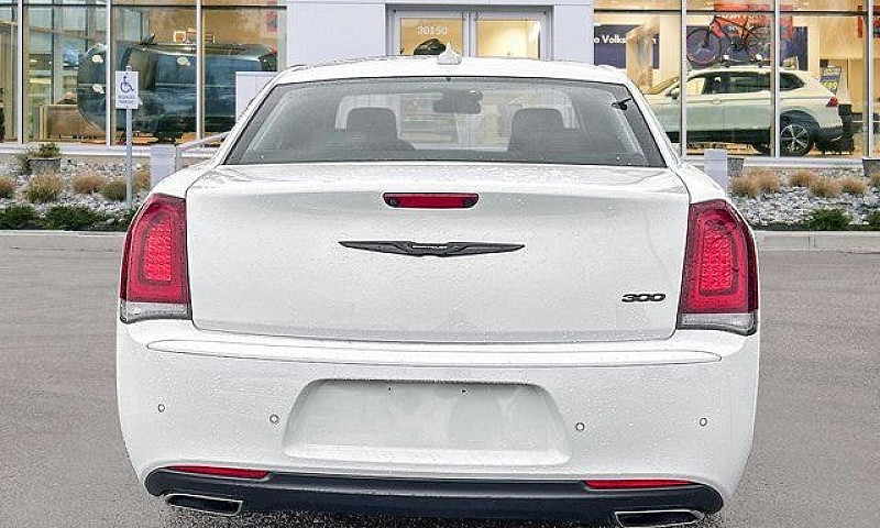 2023 Chrysler 300 30...