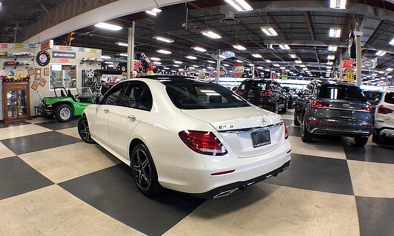 2020 Mercedes-Benz E...
