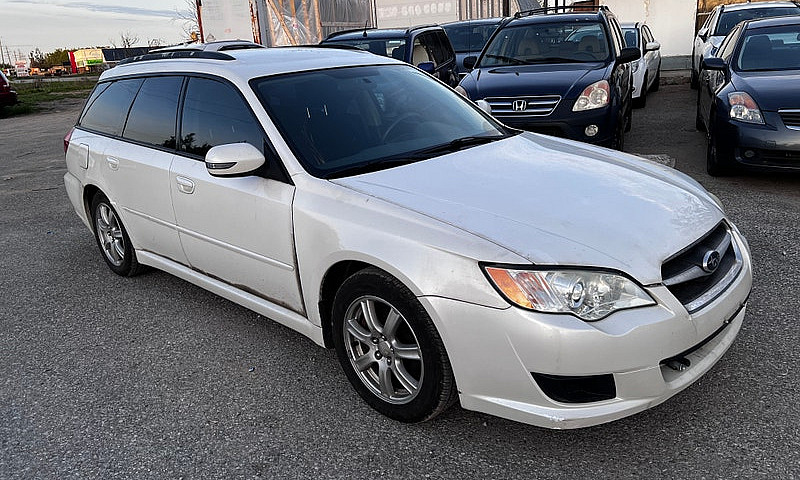2009 Subaru Legacy...