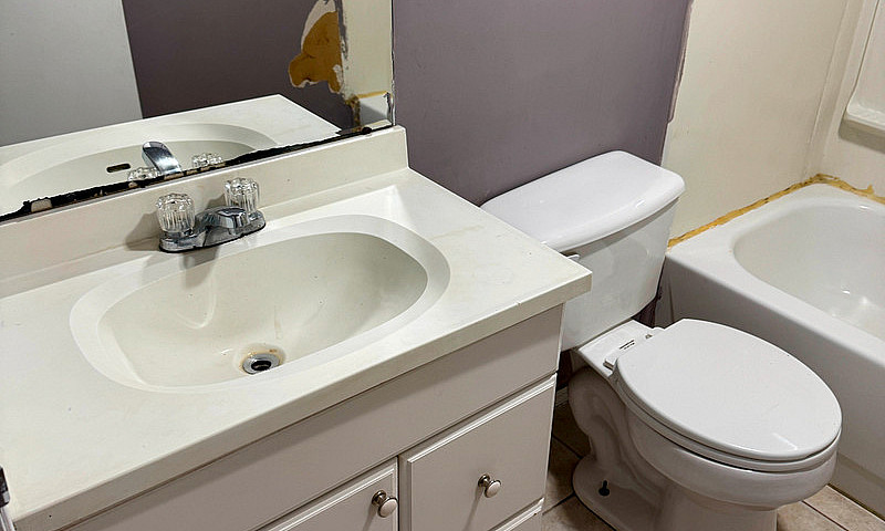 1Bed - 1 Bath - Sepa...