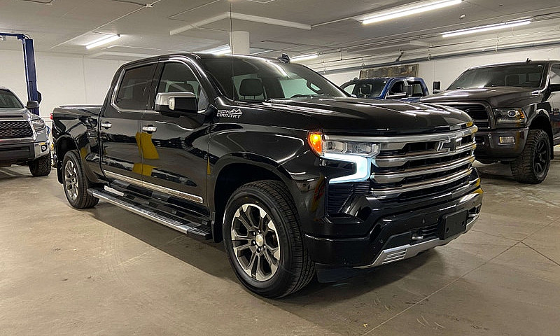 2022 Chevrolet Silve...