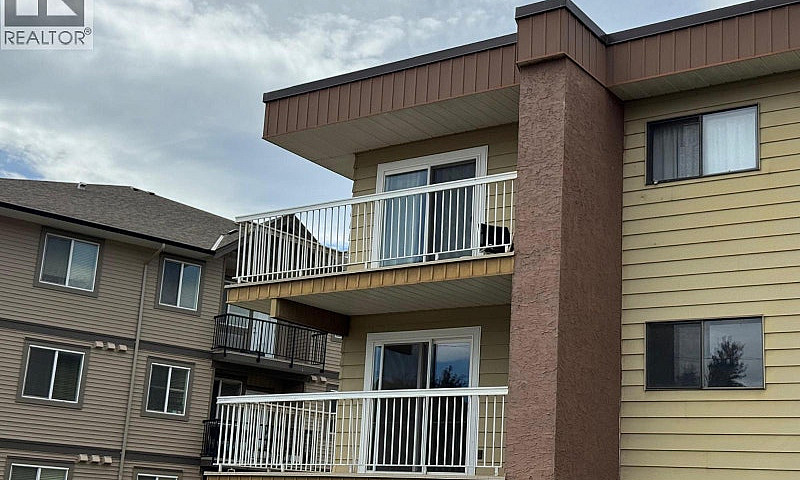 1703 Menzies Street ...