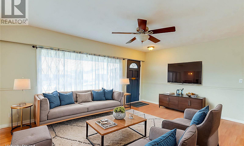 4260 Montrose St Por...
