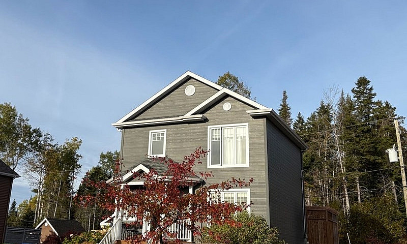 $415,000 - 2 Storey ...