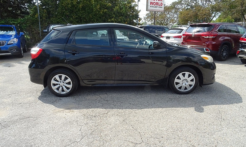 2013 Toyota Matrix B...