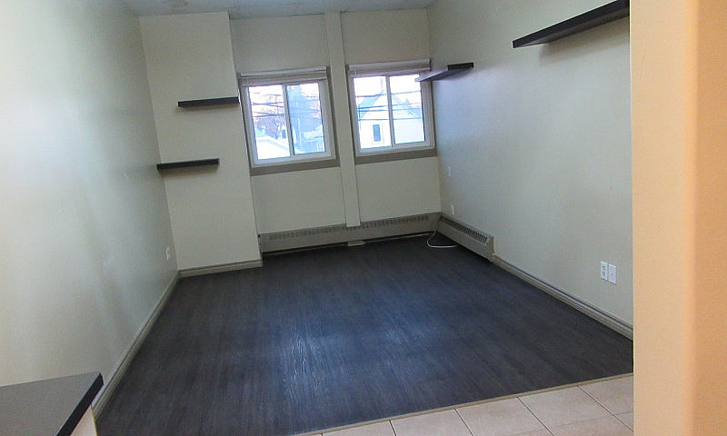 One Bed Room Apartme...