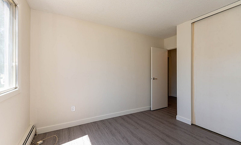 2 Bedroom - 191 Rink...