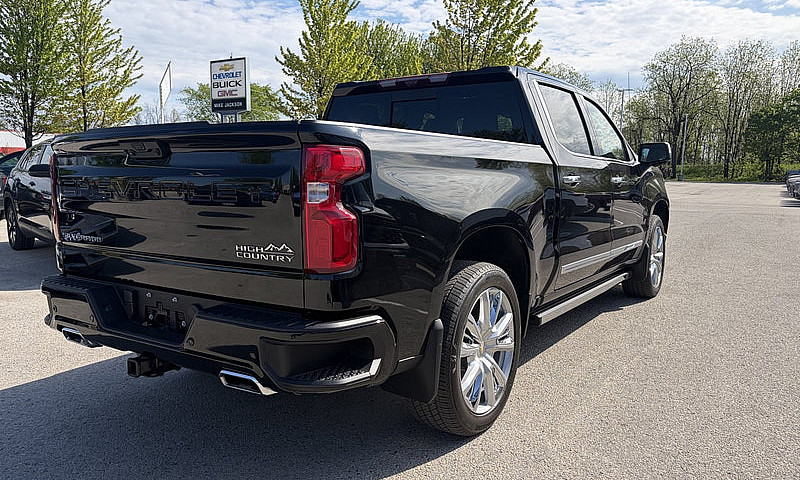 2023 Chevrolet Silve...