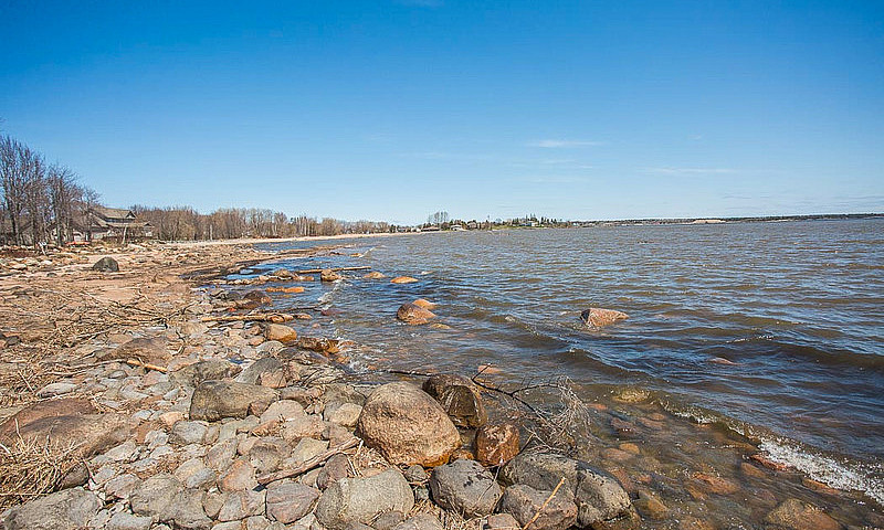 19 Lighthouse Point ...