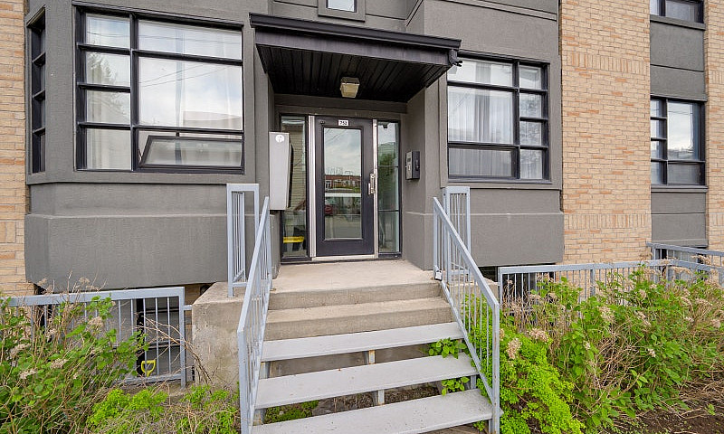 Condo 3 Chambres + 2...