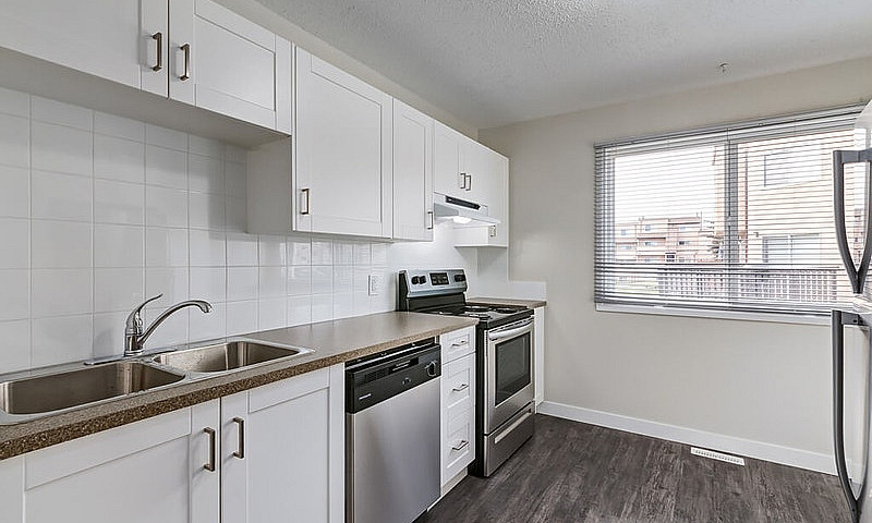 Townhomes For Rent I...