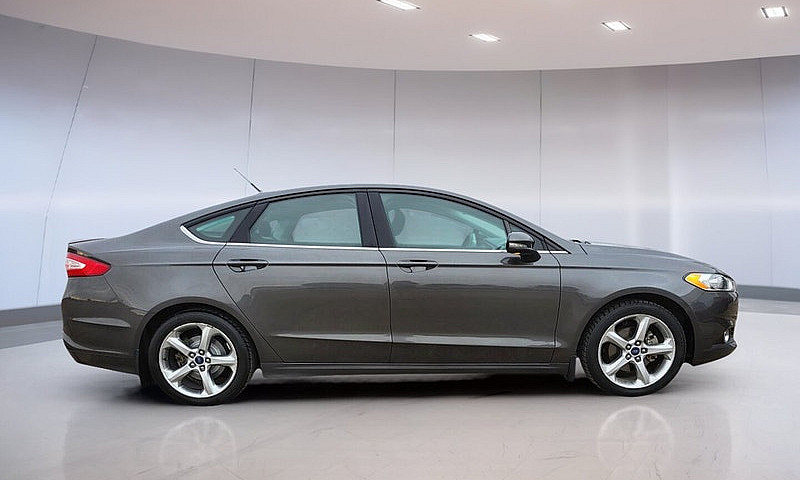 Ford Fusion Se 2016...