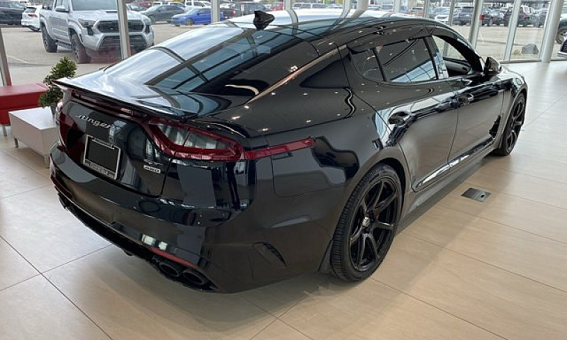 2018 Kia Stinger Gt2...