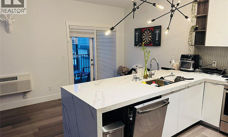 7291 Prospector Aven...