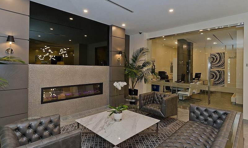 Studio - 505 6 St. S...