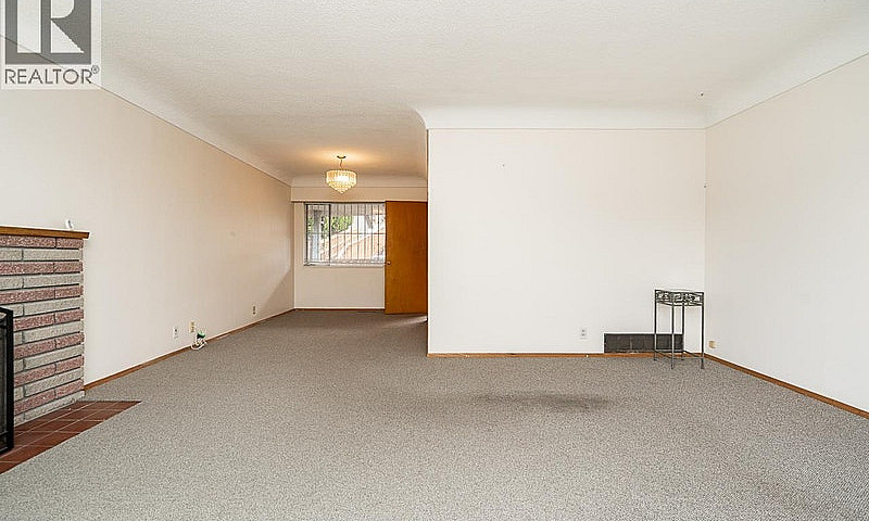 5326 Fleming Street ...