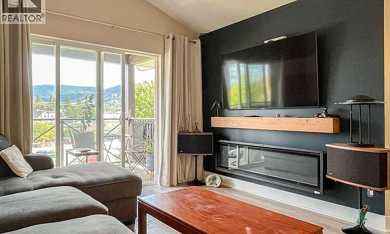 246 Hastings Avenue ...