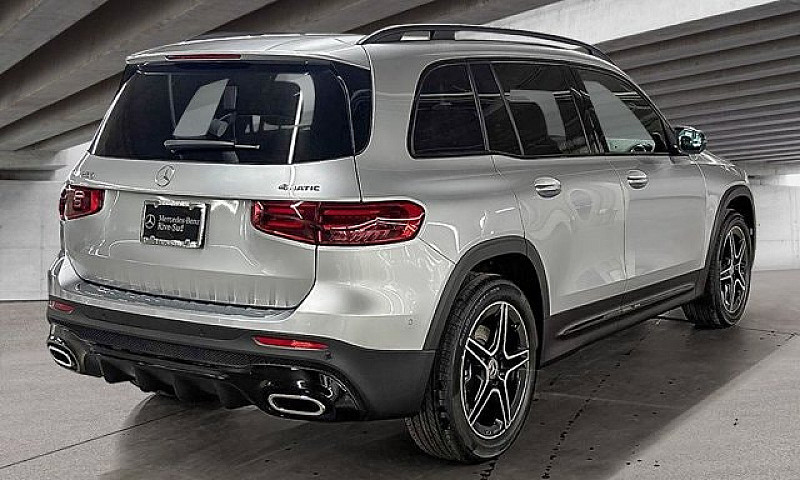 2026 Mercedes-Benz G...