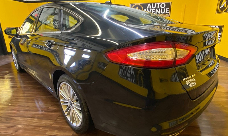 2014 Ford Fusion Se ...