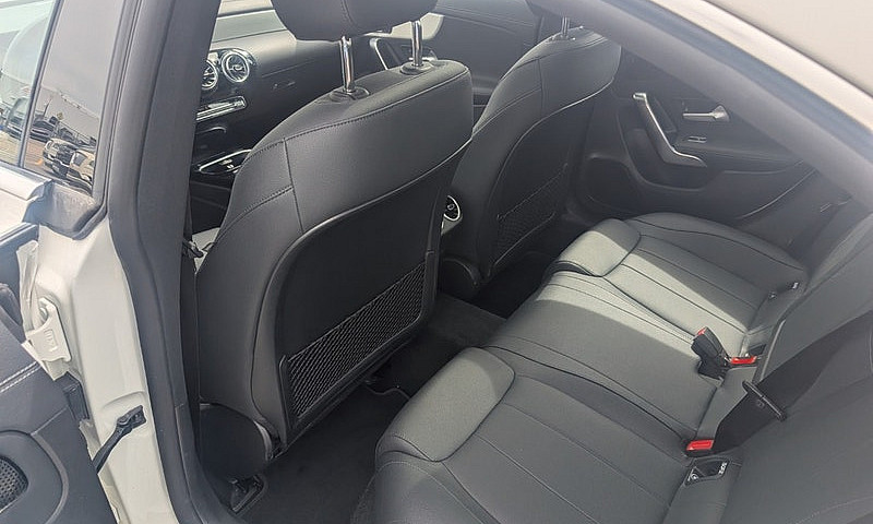 2026 Mercedes-Benz C...