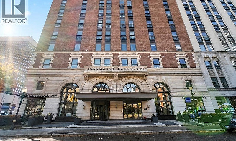 112 King Street E Un...