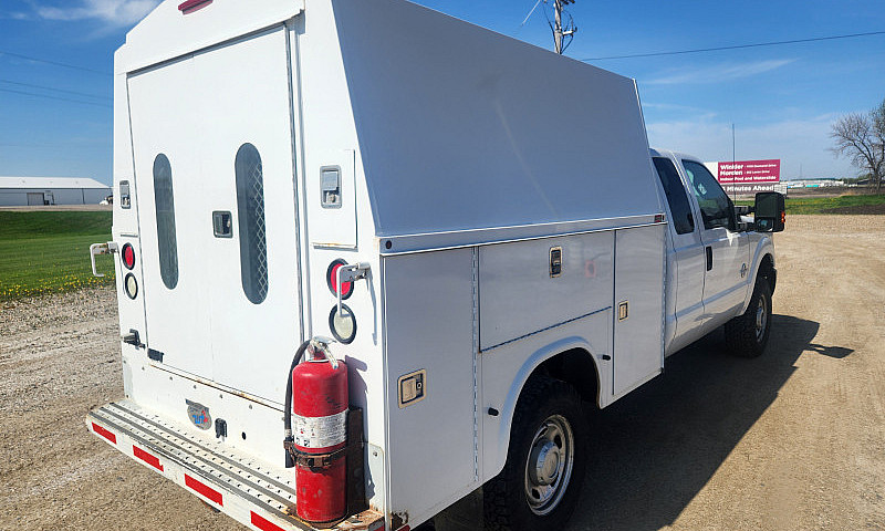 2013 Ford F350 Ext C...
