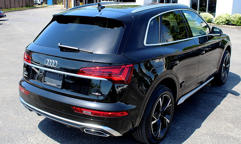 2022 Audi Q5 S-Line ...