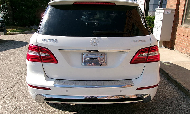 2014 Mercedes-Benz M...