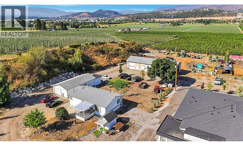 3490 Old Vernon Road...