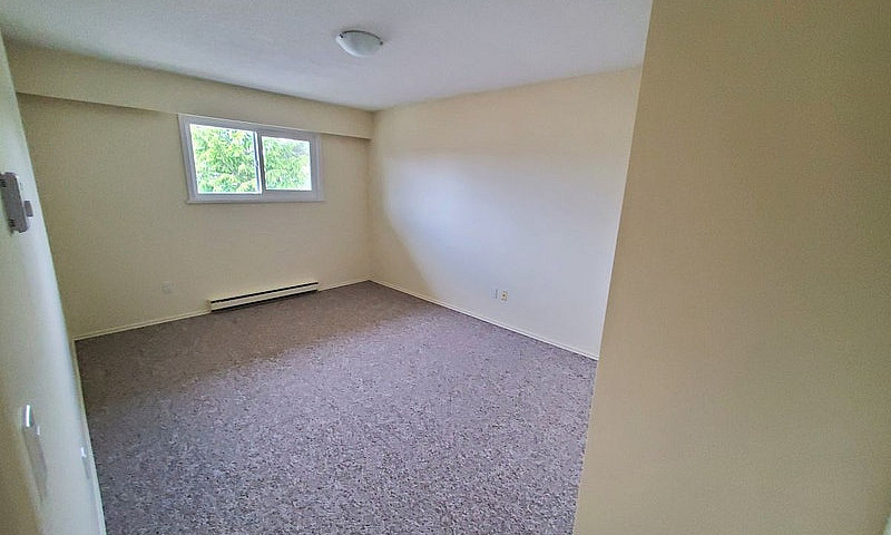 3 Bedroom House For ...