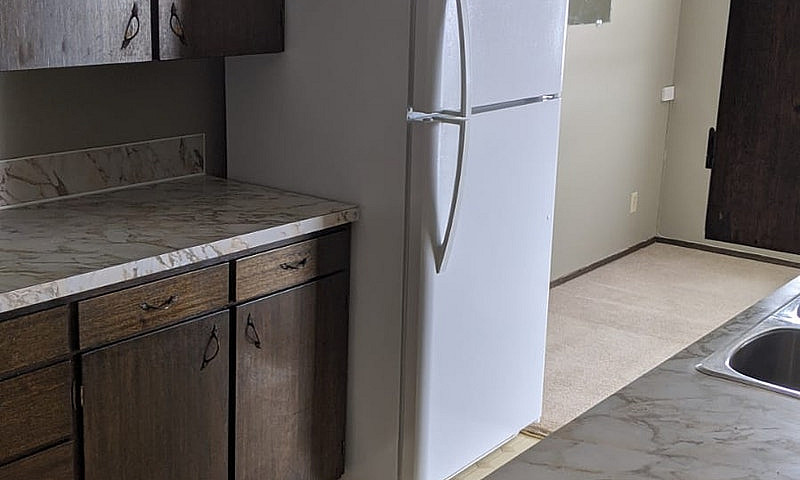 2 Bedroom Unit In In...