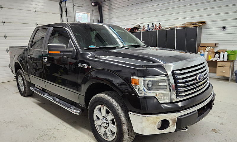 2013 Ford F150  4X4 ...